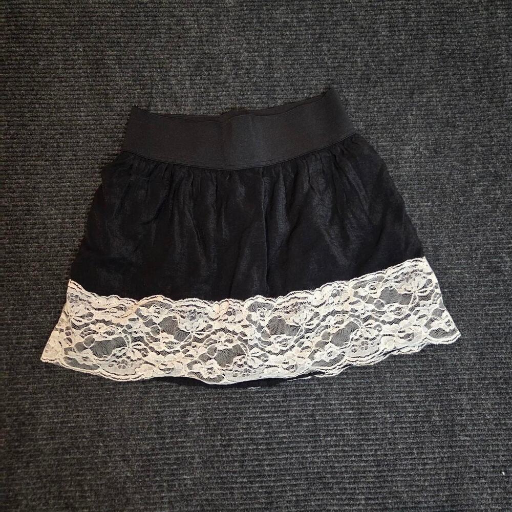 Sculpted Goth Faiycore Black white lace Mini Skirt XS y2k 90s